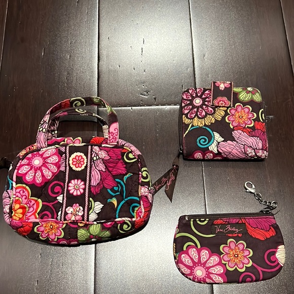 VERA BRADLEY Purse and Wallet Set - Picture 1 of 12